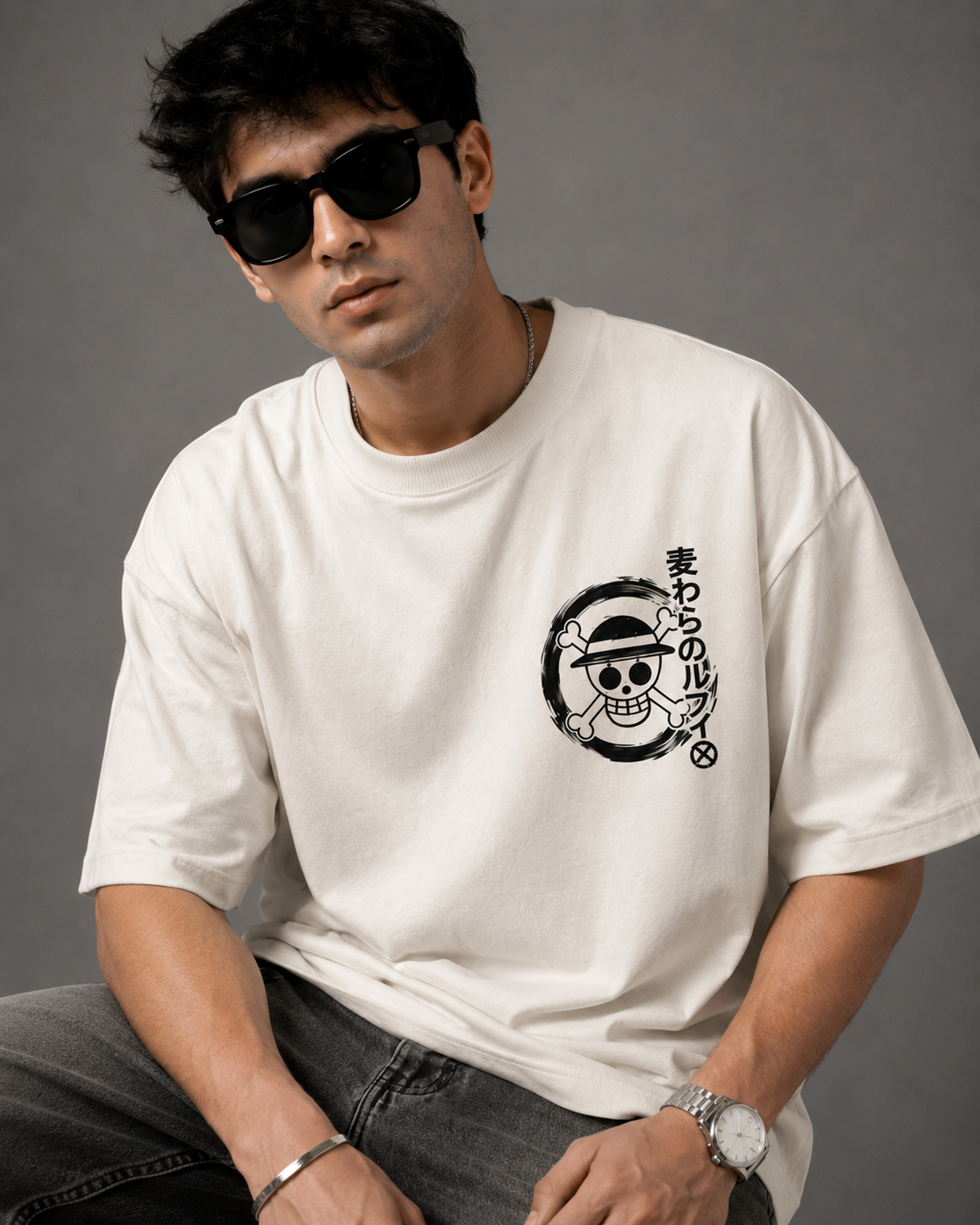 ONE PIECE Oversized T-Shirt – Ivory White